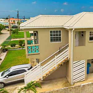 https://cozy-modern-upstairs-2-bed-a-c-apt-near-2-everything.comcaribbean.com
